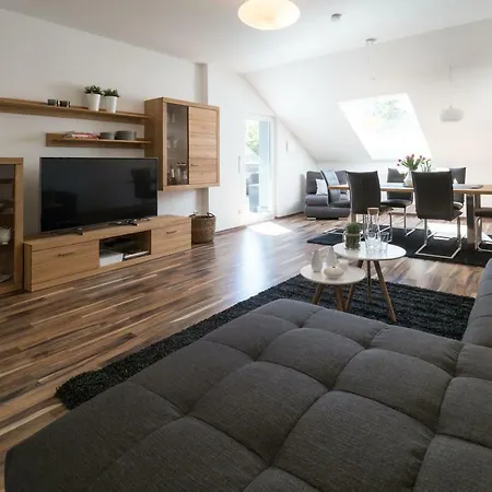 شقة Miralior - 110m2, Terrasse Und Parkplatz - Ideal Fuer Gruppen Und Familien
