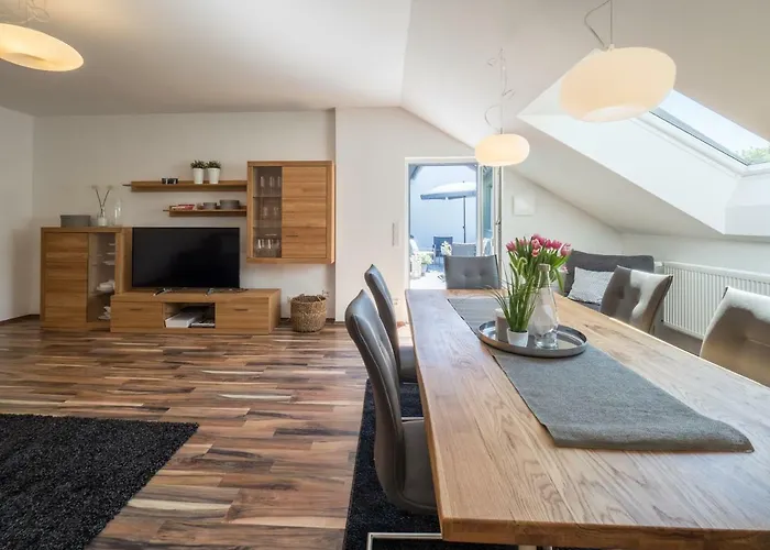 شقة Miralior - 110m2, Terrasse Und Parkplatz - Ideal Fuer Gruppen Und Familien ماينتس